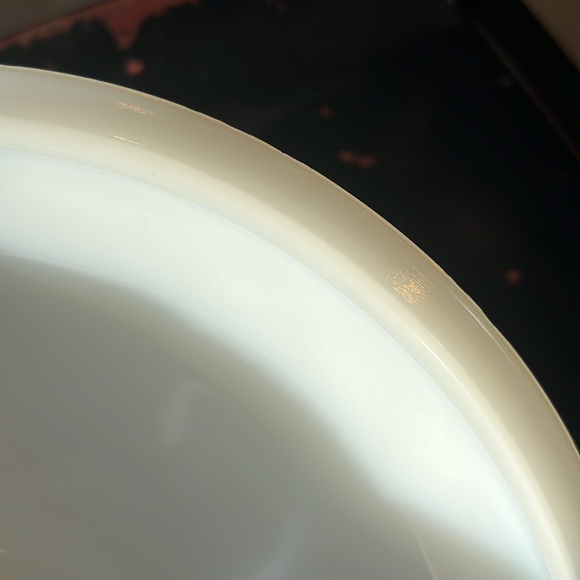 VTG Fire King Oven Proof Casserole - Picture 7 of 12